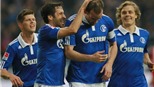 Nỗi niềm Schalke: Sẽ nhớ Raul rất nhiều...